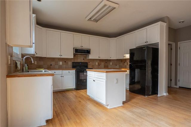 3625 Rosehaven Way, Suwanee, GA 30024