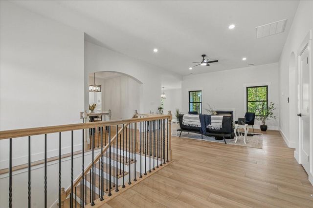 1037 Westerham CT, Huddleston, VA 24104