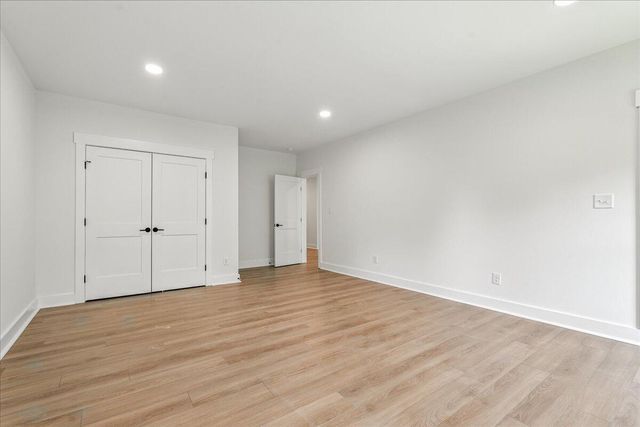 1037 Westerham CT, Huddleston, VA 24104