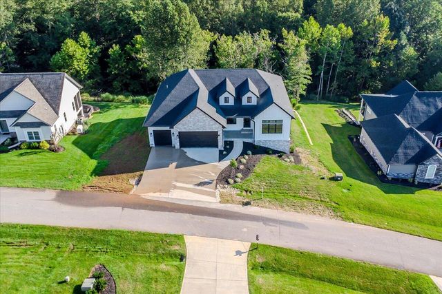 1037 Westerham CT, Huddleston, VA 24104