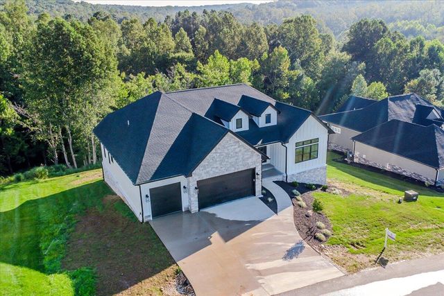1037 Westerham CT, Huddleston, VA 24104