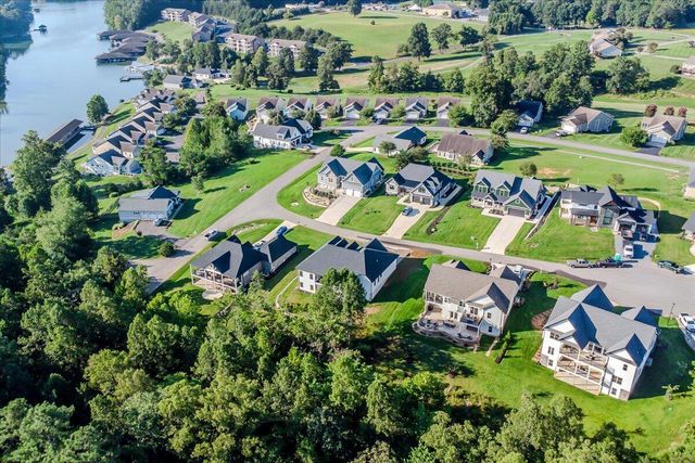 1037 Westerham CT, Huddleston, VA 24104