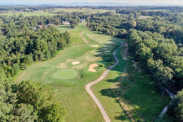 1037 Westerham CT, Huddleston, VA 24104