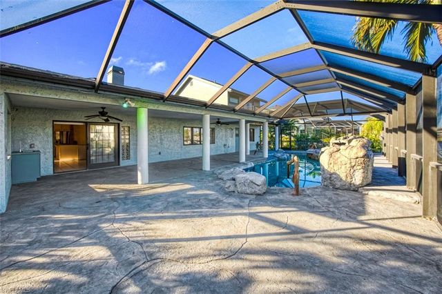 1221 SW 49th ST, Cape Coral, FL 33914