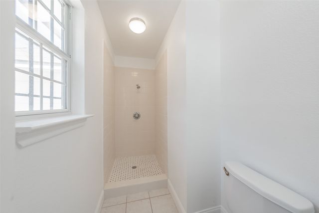 1534 Marfa Avenue, Dallas, TX 75216
