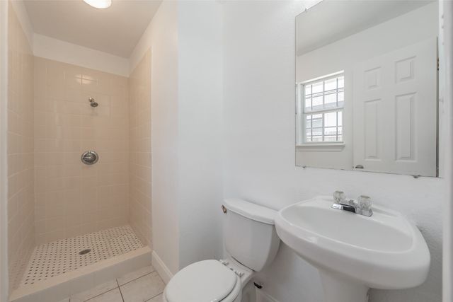 1534 Marfa Avenue, Dallas, TX 75216