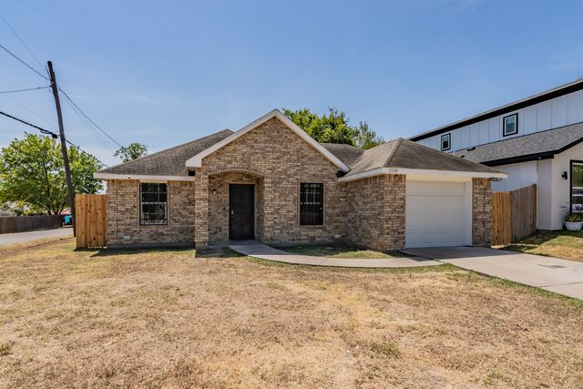 1534 Marfa Avenue, Dallas, TX 75216