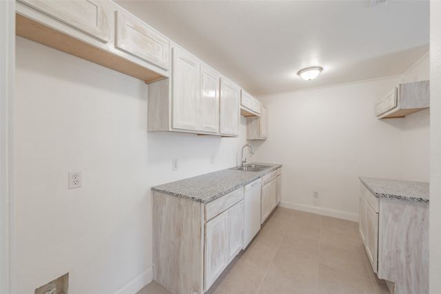 1534 Marfa Avenue, Dallas, TX 75216