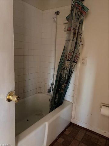 4625 Yuma Court, Winston-salem, NC 27107