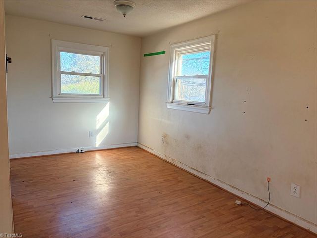 4625 Yuma Court, Winston-salem, NC 27107