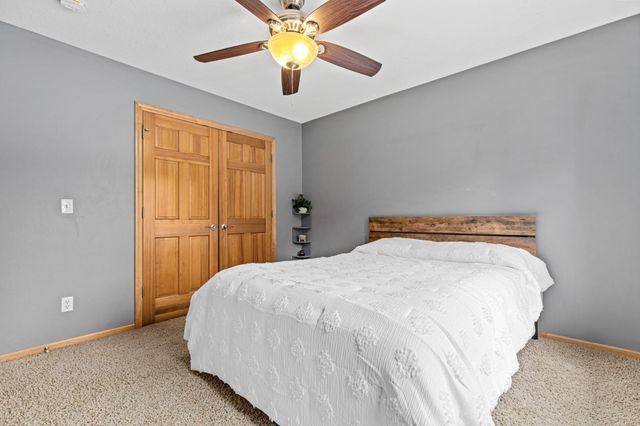 5606 Alexandra Drive, Minnetrista, MN 55364