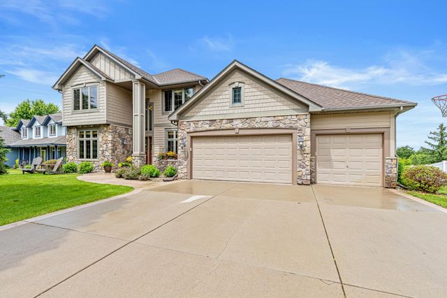5606 Alexandra Drive, Minnetrista, MN 55364