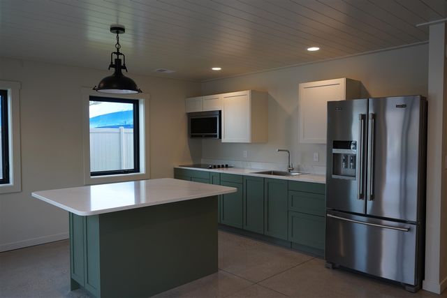 10371 N Cedar Drive 3, Grand Haven, MI 49417