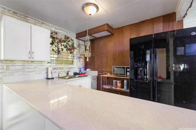 85-576 Waianae Valley Road A, Waianae, HI 96792