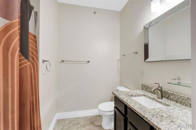 37 Kassebaum Lane 300, St Louis, MO 63129