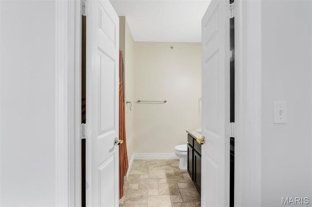37 Kassebaum Lane 300, St Louis, MO 63129