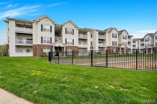 37 Kassebaum Lane 300, St Louis, MO 63129