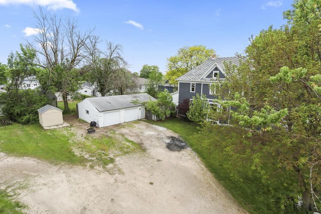 37 N 6TH STREET, Hilbert, WI 54129
