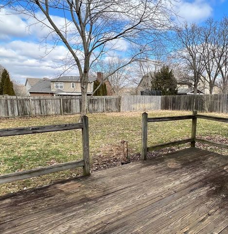 929 Woodglen Court, Lexington, KY 40515