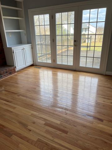 929 Woodglen Court, Lexington, KY 40515