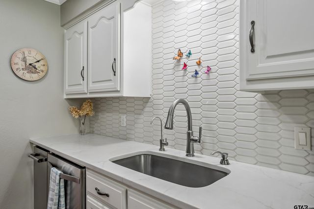 152 County Road 2434, Mineola, TX 75773