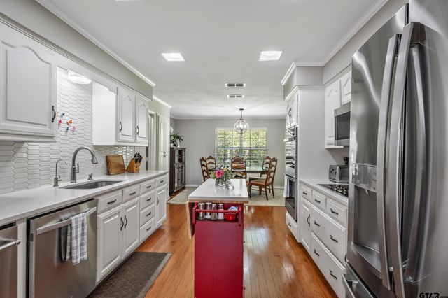 152 County Road 2434, Mineola, TX 75773