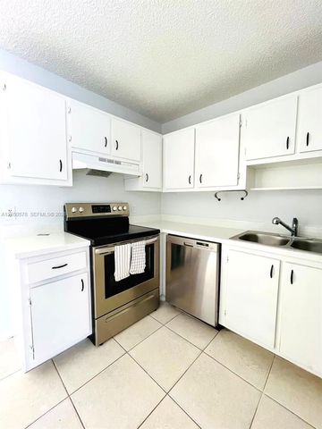 4503 SE Ontario Drive, Stuart, FL 34997