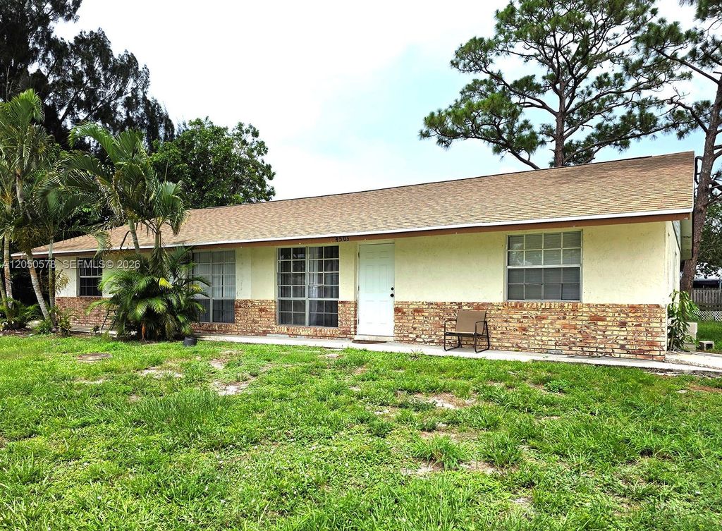 4503 SE Ontario Drive, Stuart, FL 34997