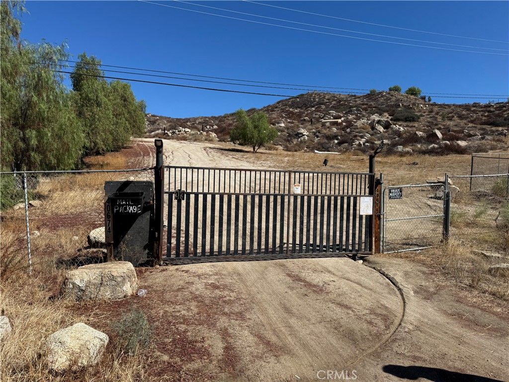 40674 Sage Road, Hemet, CA 92544 — exterior