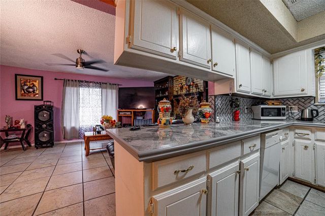 616 NW 117th Street, Oklahoma City, OK 73114