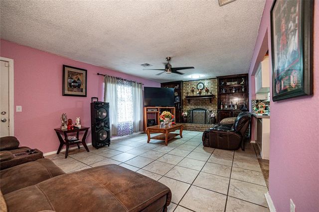 616 NW 117th Street, Oklahoma City, OK 73114