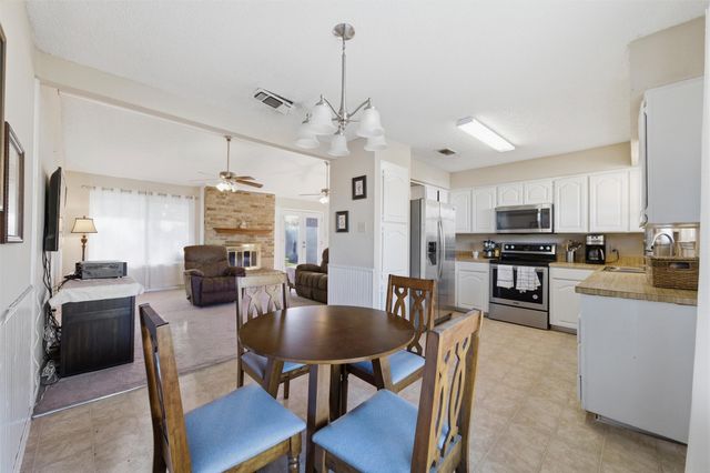 5907 Woodsetter Lane, Arlington, TX 76017