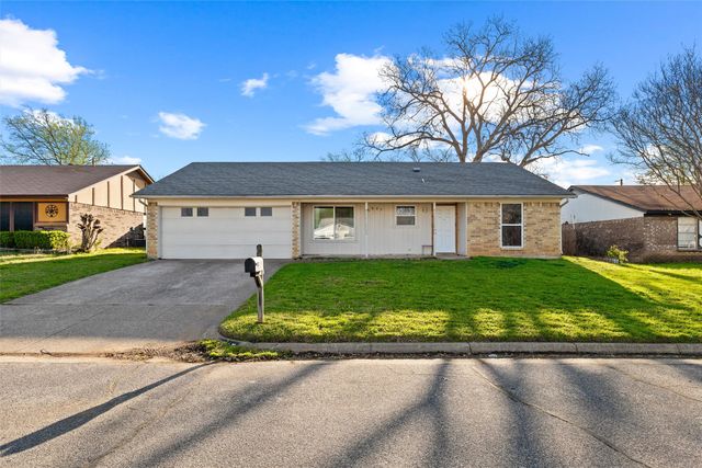 5907 Woodsetter Lane, Arlington, TX 76017