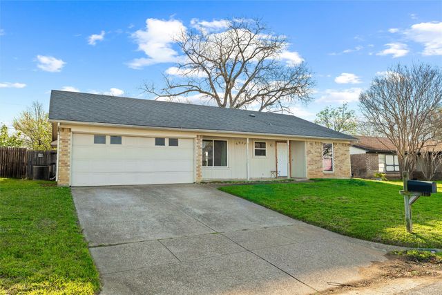 5907 Woodsetter Lane, Arlington, TX 76017