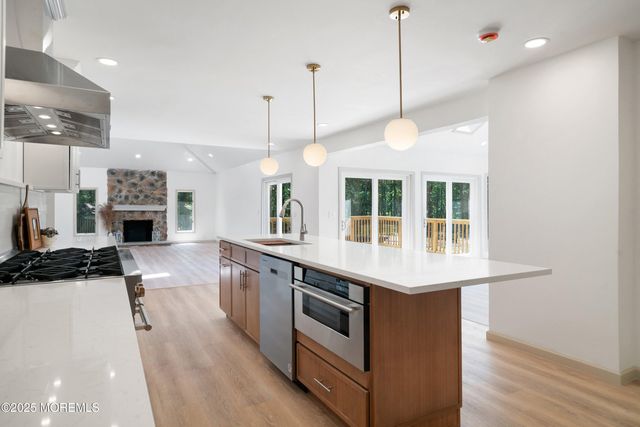 718 Radcliffe Road, Lanoka Harbor, NJ 08734