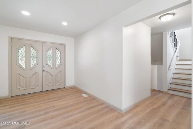 718 Radcliffe Road, Lanoka Harbor, NJ 08734