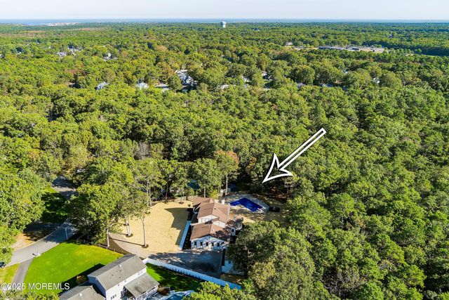 718 Radcliffe Road, Lanoka Harbor, NJ 08734