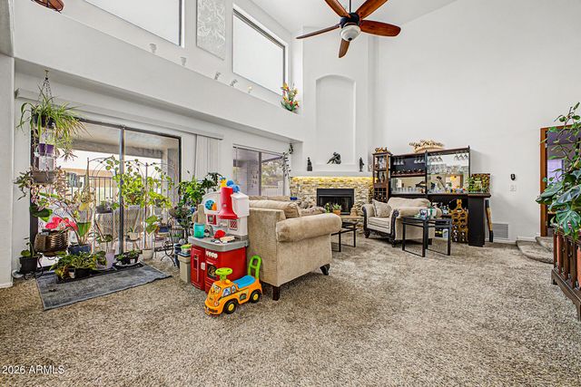 5442 W FALLEN LEAF Lane, Glendale, AZ 85310
