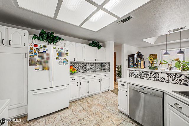 5442 W FALLEN LEAF Lane, Glendale, AZ 85310