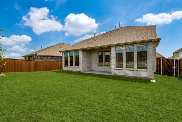 1033 Rosebay Drive, Justin, TX 76247