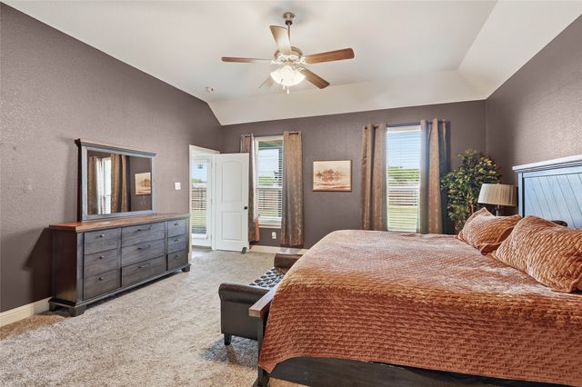 5760 Broad Bay Lane, Fort Worth, TX 76179