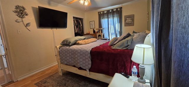 208 Mill Street, Lone Oak, TX 75453