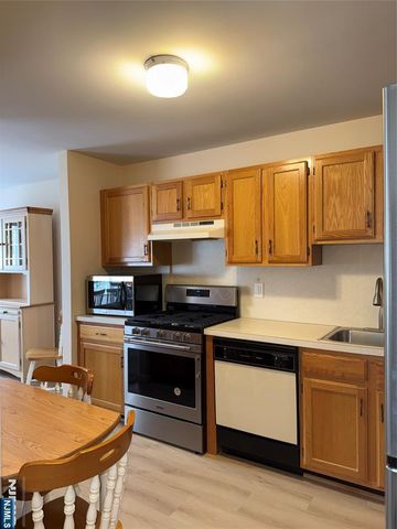 5 Chanda Court A005, Clifton, NJ 07012