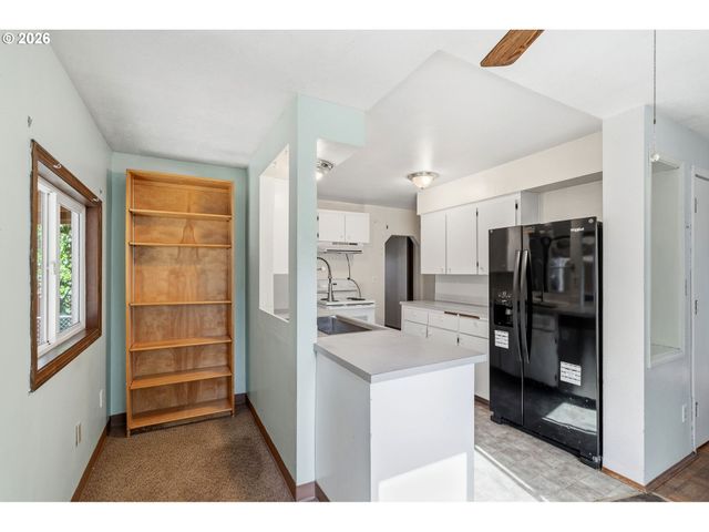 1061 5TH St, Washougal, WA 98671