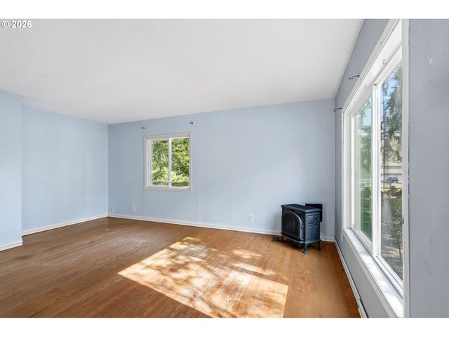 1061 5TH St, Washougal, WA 98671