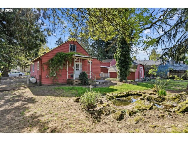 1061 5TH St, Washougal, WA 98671