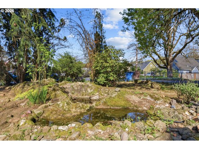1061 5TH St, Washougal, WA 98671