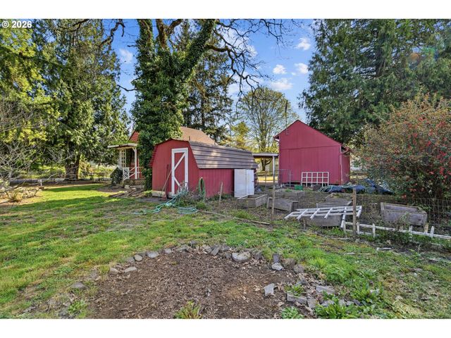 1061 5TH St, Washougal, WA 98671