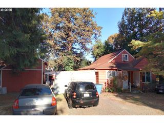 1061 5TH St, Washougal, WA 98671