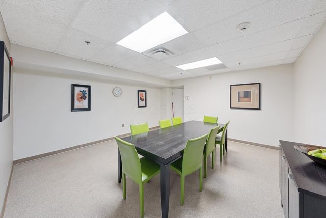 78 E Chestnut Street, 104, Columbus, OH 43215